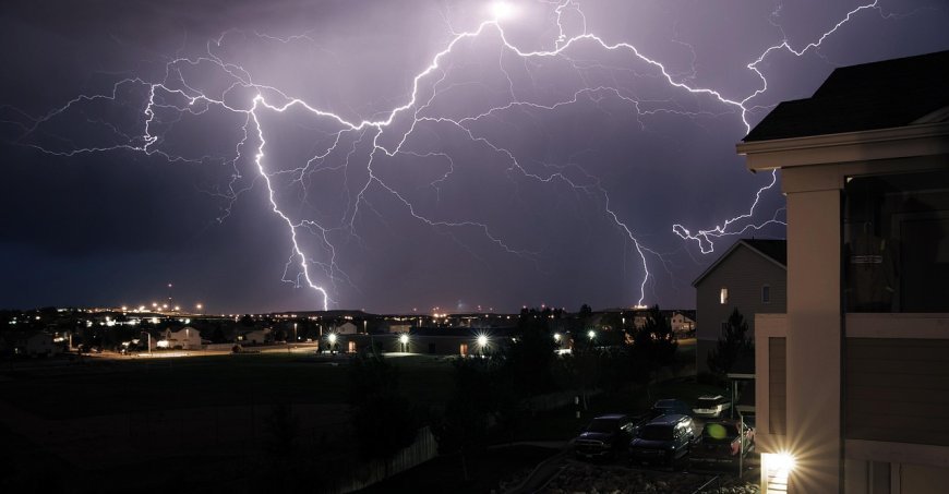 Karachi Weather Forecast: Prepare for Thundery Showers and Haze on August 20-21